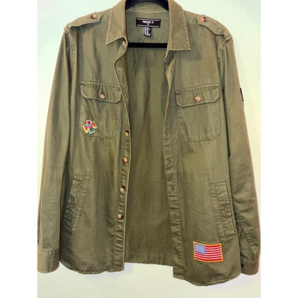Forever 21 Olive Green Utility Jacket Patch Cotton Shirt XS Fits Women Medium